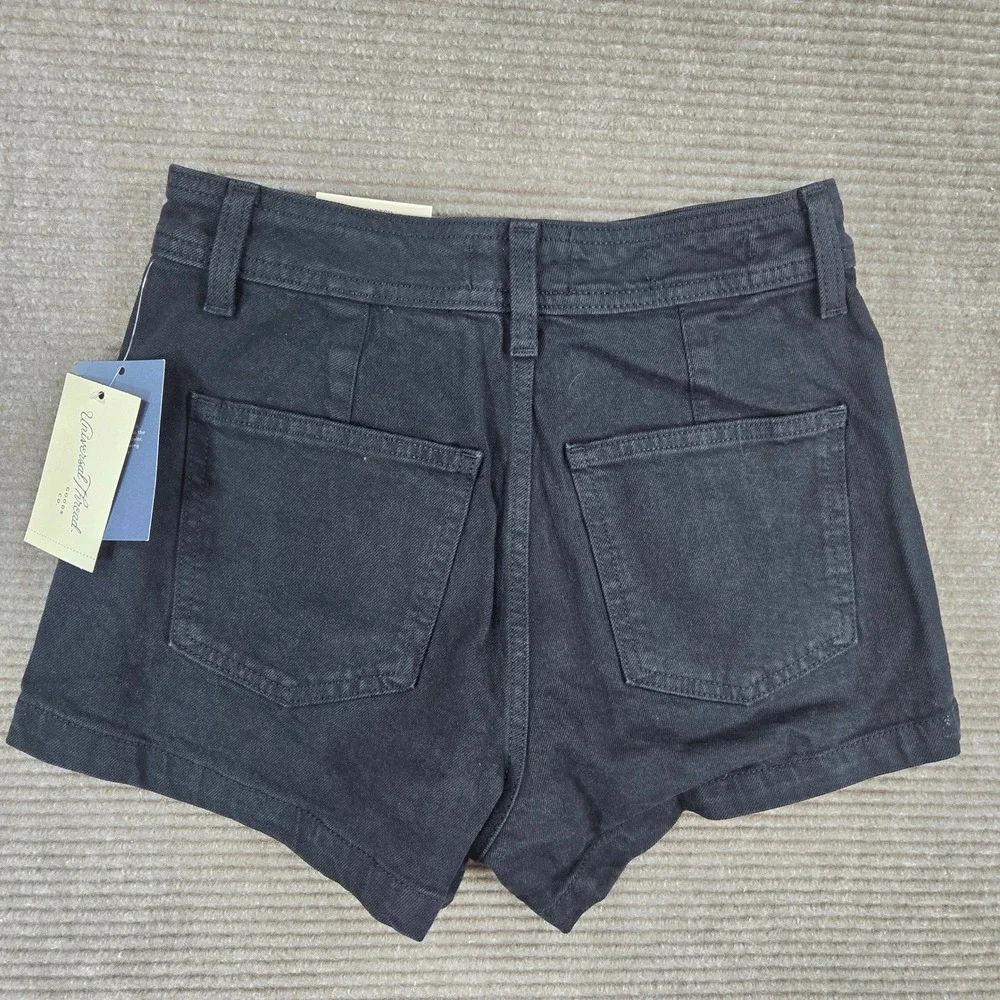 Universal Thread Womens 4 Black High Rise Fitted Hip Sailor Shorts